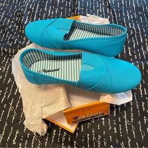 Turquoise Toms style shoes